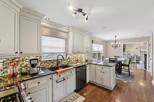 2225 Forest Lawn Dr, Florence, KY 41042 - Photo 11