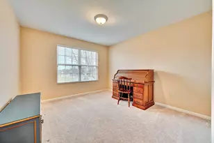 2736 Coachlight Ln, Burlington, KY 41005 - Photo 11