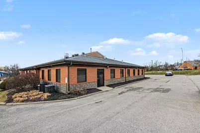 599 Freedom Park Drive #200, Crestview Hills, KY 41017 - Photo 3