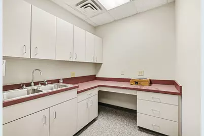 599 Freedom Park Drive #200, Crestview Hills, KY 41017 - Photo 15