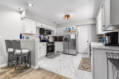 11126 Lakeview Drive, Union, KY 41091 - Photo 3