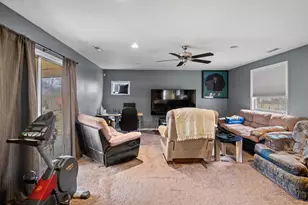 40 Plymouth Ln, Elsmere, KY 41018 - Photo 13