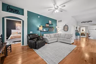 1920 Mimosa Trail, Florence, KY 41042 - Photo 3