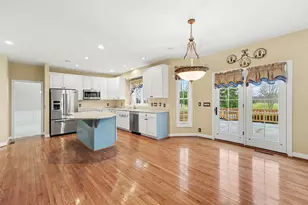 760 Count Fleet Dr, Union, KY 41091 - Photo 7