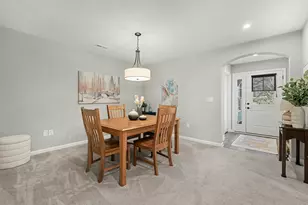 648 Foxhill Dr, Crescent Springs, KY 41017 - Photo 7