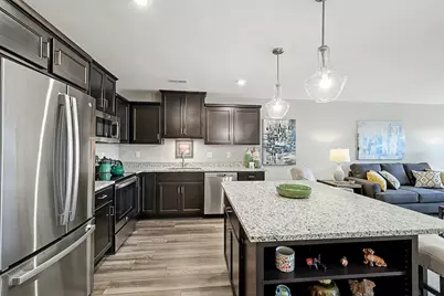 648 Foxhill Drive #9-203, Crescent Springs, KY 41017 - Photo 5