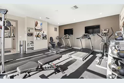 648 Foxhill Drive #9-203, Crescent Springs, KY 41017 - Photo 23