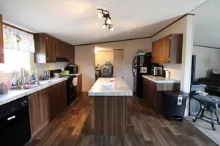 21 James St, Williamstown, KY 41097 - Photo 7