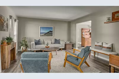 1967 Crescent Terrace, Crescent Springs, KY 41017 - Photo 3