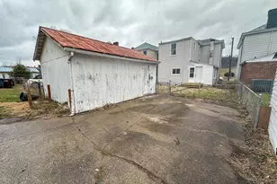 838 E 2nd St, Maysville, KY 41056 - Photo 3