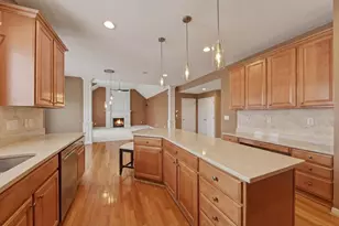 913 Ashridge Ct, Erlanger, KY 41018 - Photo 17