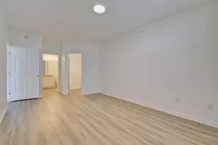 379 Southwind Ln, Ludlow, KY 41016 - Photo 13