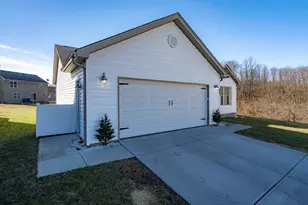 122 Keeneland Dr, Williamstown, KY 41097 - Photo 29
