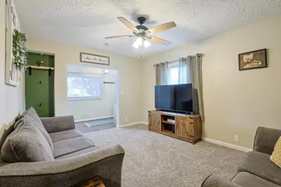 725 Ferncliff Avenue, Crescent Springs, KY 41017 - Photo 7