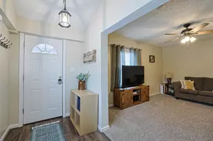 725 Ferncliff Ave, Crescent Springs, KY 41017 - Photo 5