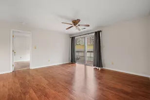 210 Willowbrook Ct Ct, Wilder, KY 41071 - Photo 3