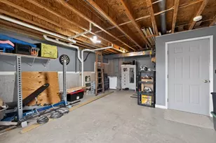 140 Saddlebrook Ln, Dry Ridge, KY 41035 - Photo 21