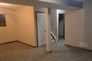 1149 Fallbrook Dr, Elsmere, KY 41018 - Photo 11