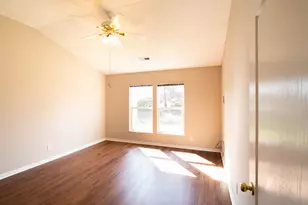 8589 Commons Ct, Florence, KY 41042 - Photo 11