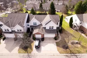 8589 Commons Ct, Florence, KY 41042 - Photo 3