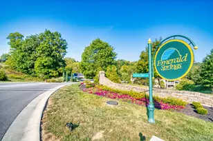 2280 Edenderry Dr, Crescent Springs, KY 41017 - Photo 1