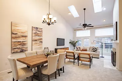 2756 Mansion Place, Crestview Hills, KY 41017 - Photo 3