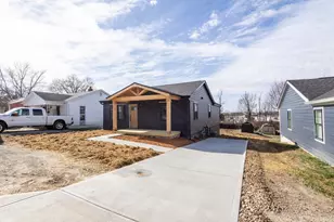 247 Edwards Ave, Walton, KY 41094 - Photo 1