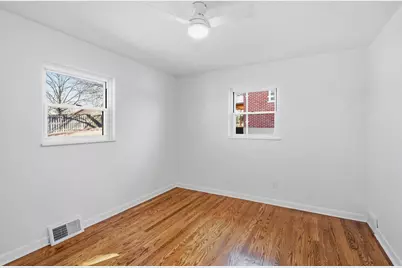 50 Azalea Terrace, Fort Thomas, KY 41075 - Photo 9