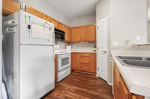 157 Saddlebrook Ln, Florence, KY 41042 - Photo 15