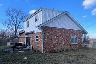 17 5th Ave, Highland Heights, KY 41076 - Photo 3