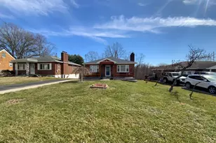 154 Roger Ln, Florence, KY 41042 - Photo 3