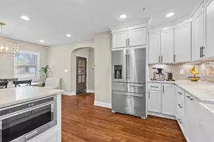 1054 Emerson Rd, Park Hills, KY 41011 - Photo 11