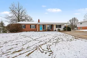 93 Roselawn Dr, Independence, KY 41051 - Photo 1