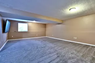 354 Keegan Ct, Burlington, KY 41005 - Photo 13