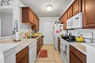 10260 Crossbow Ct, Florence, KY 41042 - Photo 3