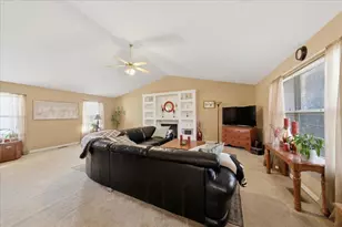 32 Barnwood Ct, Florence, KY 41042 - Photo 9