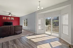 9542 Mdw Lk Dr, Alexandria, KY 41001 - Photo 7