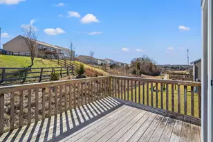 9542 Mdw Lk Dr, Alexandria, KY 41001 - Photo 11