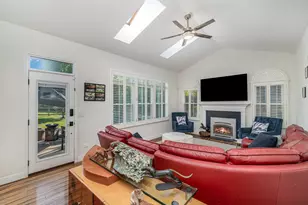 943 Lakepointe Ct, Union, KY 41091 - Photo 7