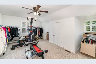 943 Lakepointe Court, Union, KY 41091 - Photo 13