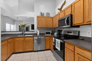 7075 Glen Kerry Ct, Florence, KY 41042 - Photo 7