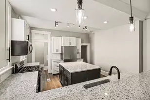 1324 Scott St, Covington, KY 41011 - Photo 7