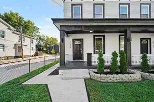 1324 Scott St, Covington, KY 41011 - Photo 1