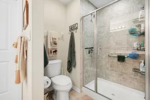 9056 Royal Oak Ln, Union, KY 41091 - Photo 17