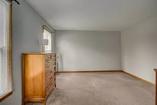 10522 Cheshire Ridge Dr, Florence, KY 41042 - Photo 11