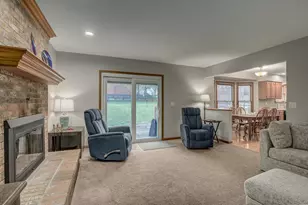 10522 Cheshire Ridge Dr, Florence, KY 41042 - Photo 7