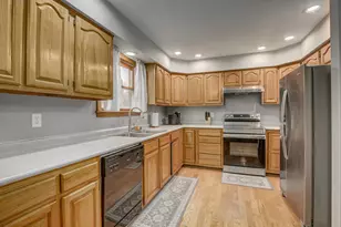 10522 Cheshire Ridge Dr, Florence, KY 41042 - Photo 3