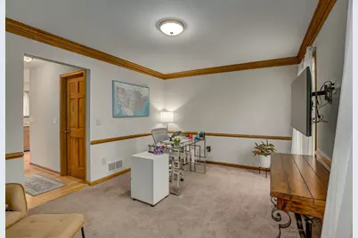 10522 Cheshire Ridge Drive, Florence, KY 41042 - Photo 9