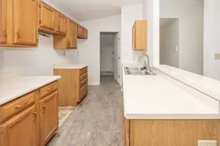 25 Rio Grande Cir, Florence, KY 41042 - Photo 11