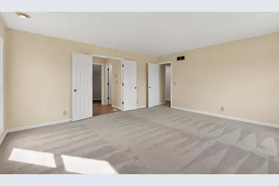 9754 Windsor Way, Florence, KY 41042 - Photo 37